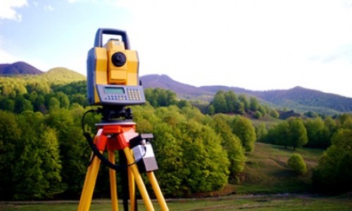 Masuratori topografice cu S.C. ” TOP GEOCAD ” S.R.L.