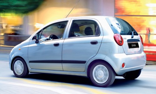 Avantajele inchirierii unui Chevrolete Spark de la Rexton Rentcar